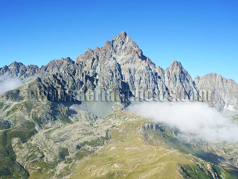 AERIAL VIEW photo of Mount Viso, italian Alps, Piedmont, Italy. VEDUTA AEREA foto, Monviso - Monte Viso, Alpi italiane, Piemonte, Italia.