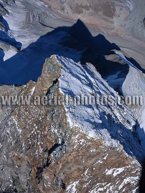 Aerial view of La Ruinette Summit, Valais, Switzerland / Italy. LUFTAUFNAHME, Schweiz.