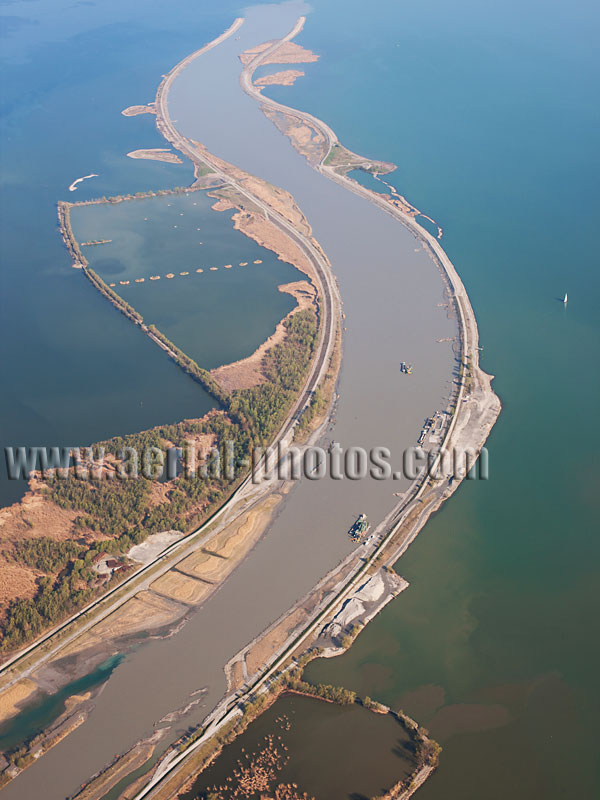 AERIAL VIEW photo of the Rhine River, Lake Constance, Vorarlberg, Austria. LUFTAUFNAHME luftbild, Rhein, Bodensee, Österreich.