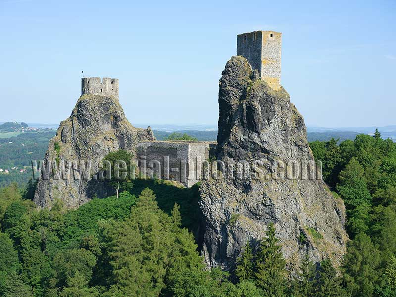 AERIAL VIEW photo of Trosky Castle, Bohemian Paradise, Bohemia, Czech Republic. LETECKÝ POHLED, Hrad Trosky, Český ráj, Čechy, Česká republika.