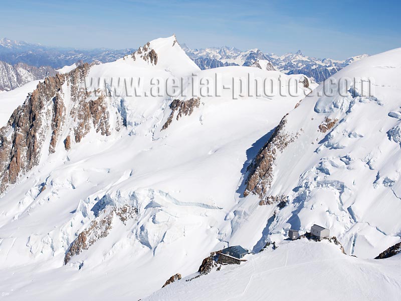 Aerial view. Photo of the Vallot Hut and observatory, Chamonix Mont-Blanc, Haute-Savoie, Auvergne-Rhône-Alpes, France. Vue aérienne.