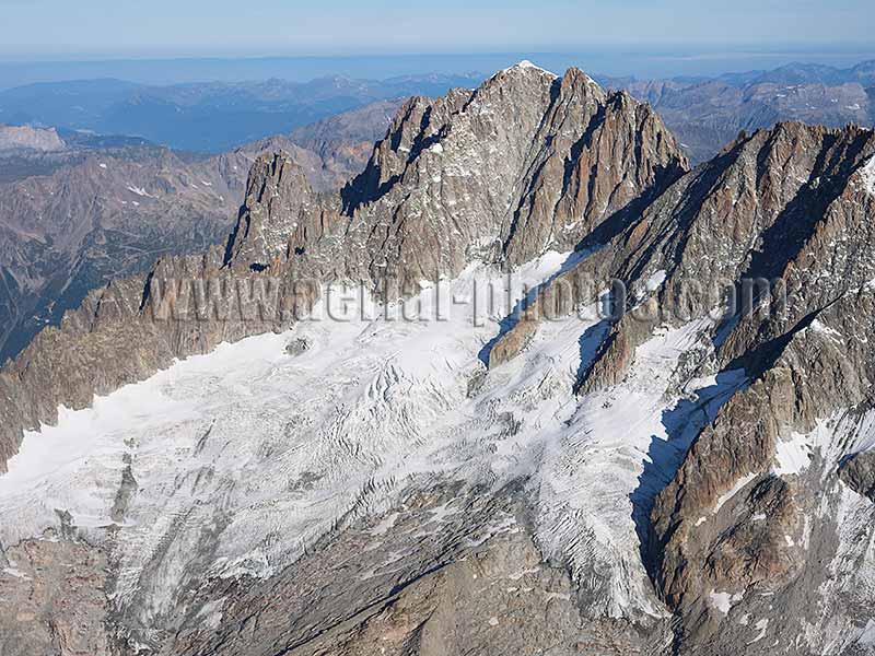 Aerial view. Photo of Aiguille Verte, Chamonix-Mont-Blanc, Haute-Savoie, Auvergne-Rhône-Alpes, France. Vue aérienne.