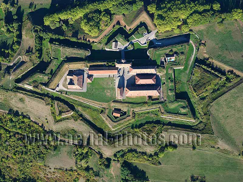 Aerial photo of Fort Barraux, Isère, Auvergne-Rhône-Alpes, France. Vue aérienne.