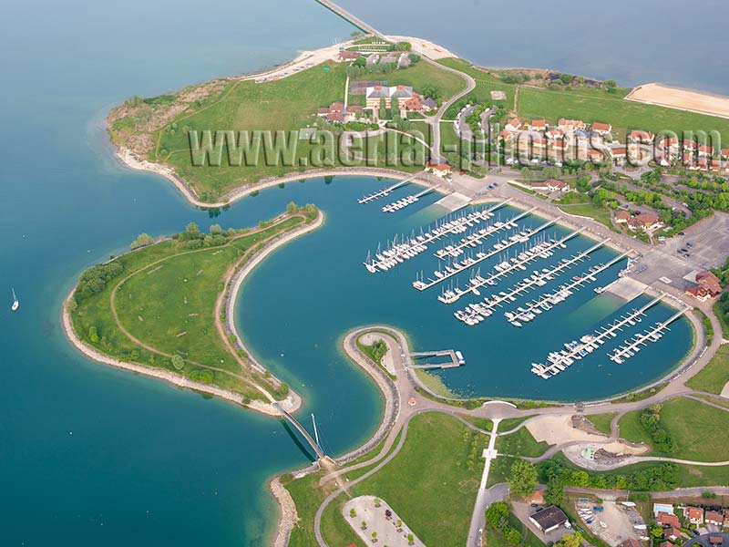 Aerial photo of Giffaumont Marina in Lac du Der, Haute-Marne, Grand Est, France. Vue aérienne.