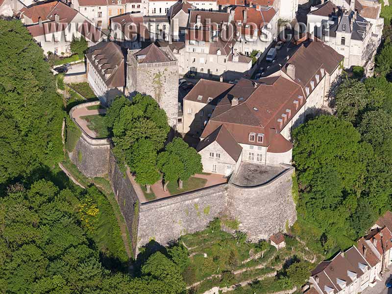 Aerial photo of a donjon in Chaumont, Haute-Marne, Champagne-Ardenne, Grand Est, France. Vue aérienne.