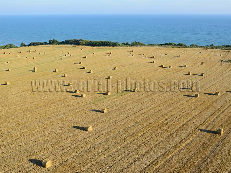 AERIAL VIEW photo of bale of straw, Longues-sur-Mer, English Channel, Normandy, France. VUE AERIENNE botte de paille, Normandie, la Manche.