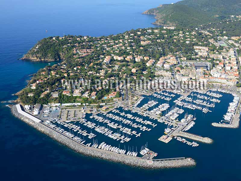 Aerial view, Heraclea marina, Cavalaire-sur-Mer, French Riviera, France. VUE AERIENNE port de plaisance, Var, Côte d'Azur.