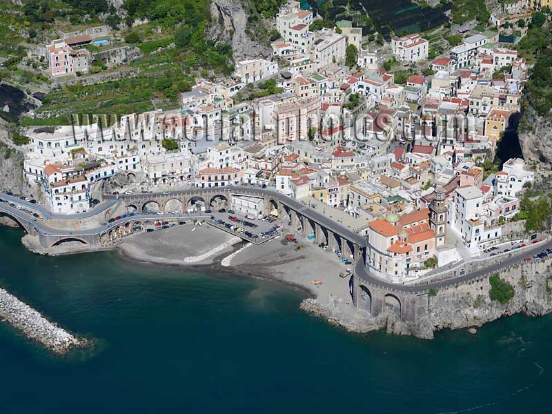 Aerial view of Atrani, Amalfi Coast, Campania, Italy. VEDUTA AEREA foto, Costiera Amalfitana, Italia.