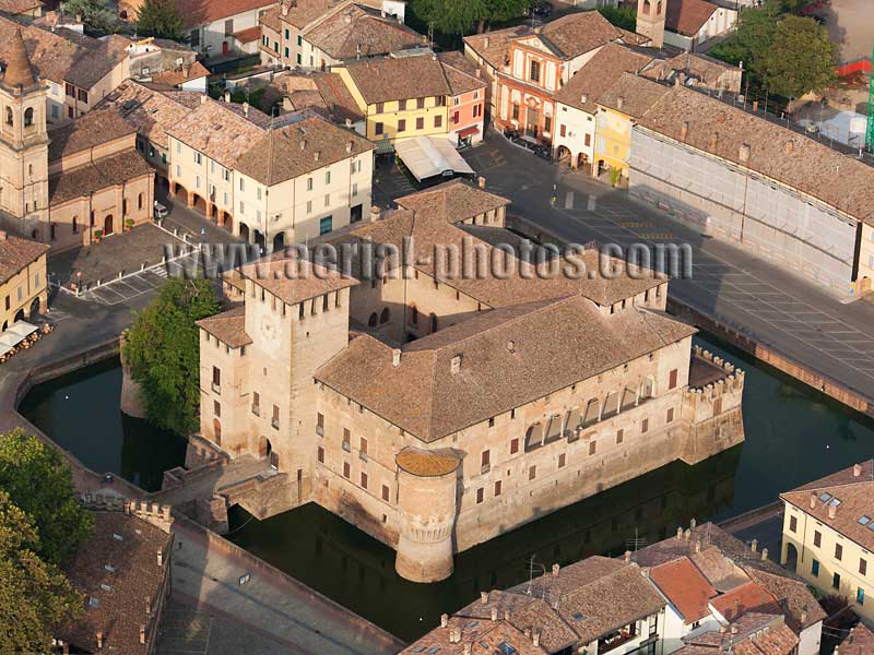 AERIAL VIEW photo of Fontanellato Castle, Rocca Sanvitale, Emilia-Romagna, Italy. VEDUTA AEREA foto, Castello di Fontanellato, Italia.
