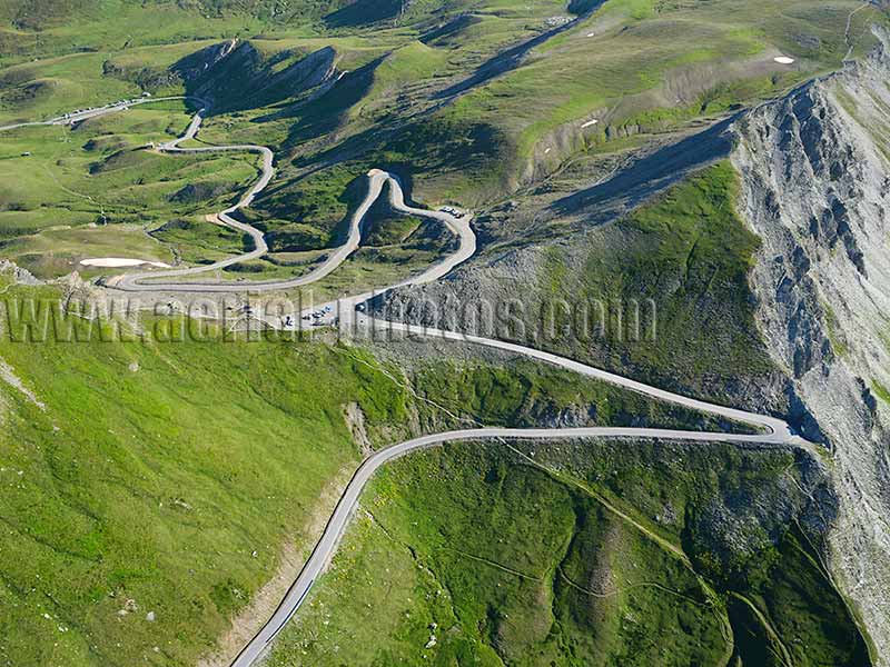 Aerial view of Agnel Pass, Piedmont, Italy. VEDUTA AEREA foto.