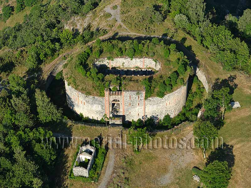 AERIAL VIEW photo of a fortress in Vinadio, Piedmont, Italy. VEDUTA AEREA foto.