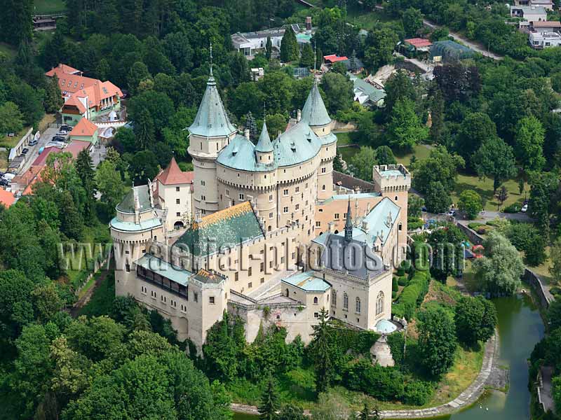 AERIAL VIEW photo of Bojnice Castle, Slovakia. LETECKÝ SNÍMKU, Bojnický zámok, Slovensko.